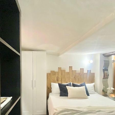 La Casa Del Duca Apartment Genoa Bagian luar foto